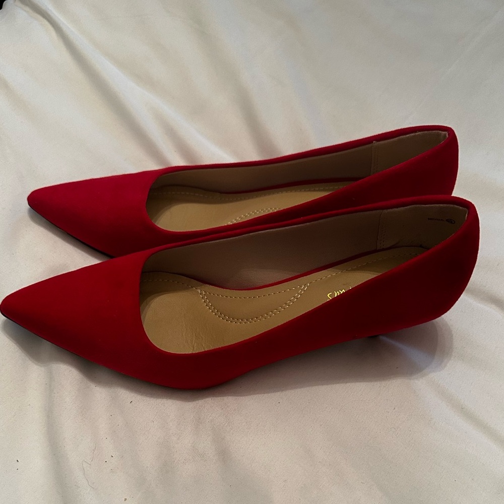 Red Heels Dream Pairs 9.5